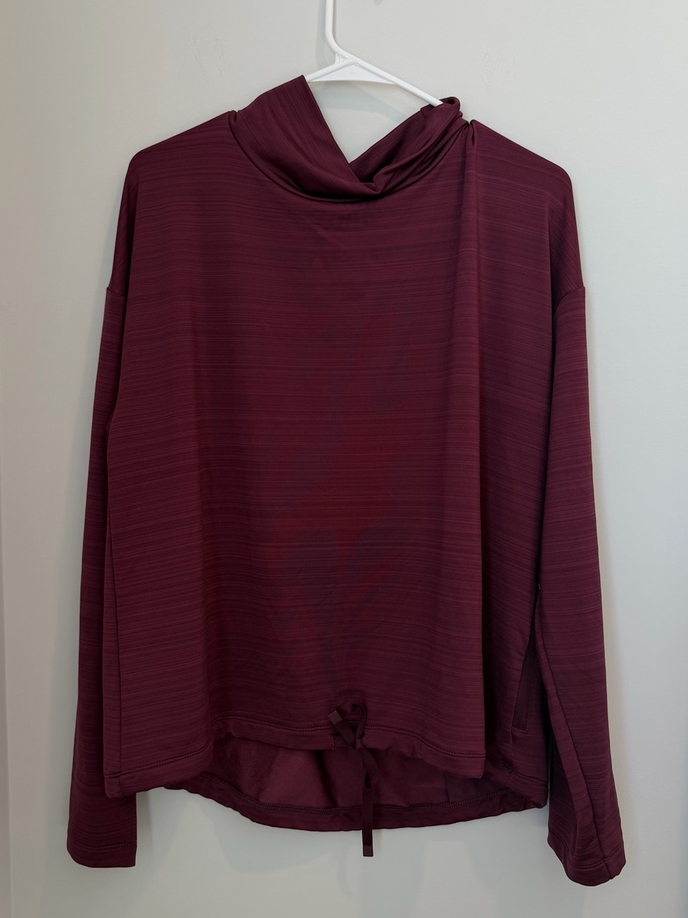 The American outdoorsman Relaxed Burgundy Cowl Neck Pullover